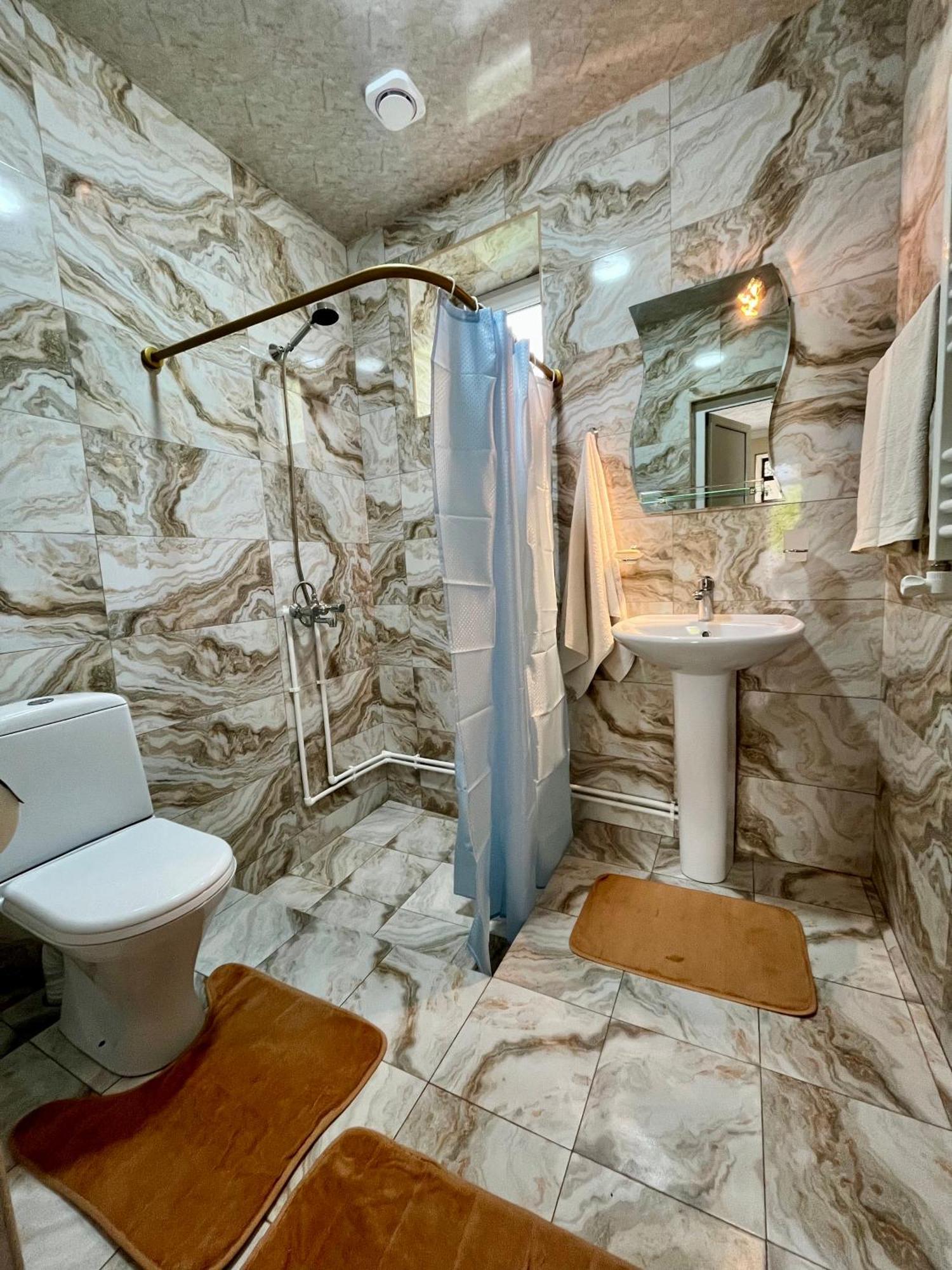 Bed and Breakfast Inexpensive House Vanadzor Esterno foto