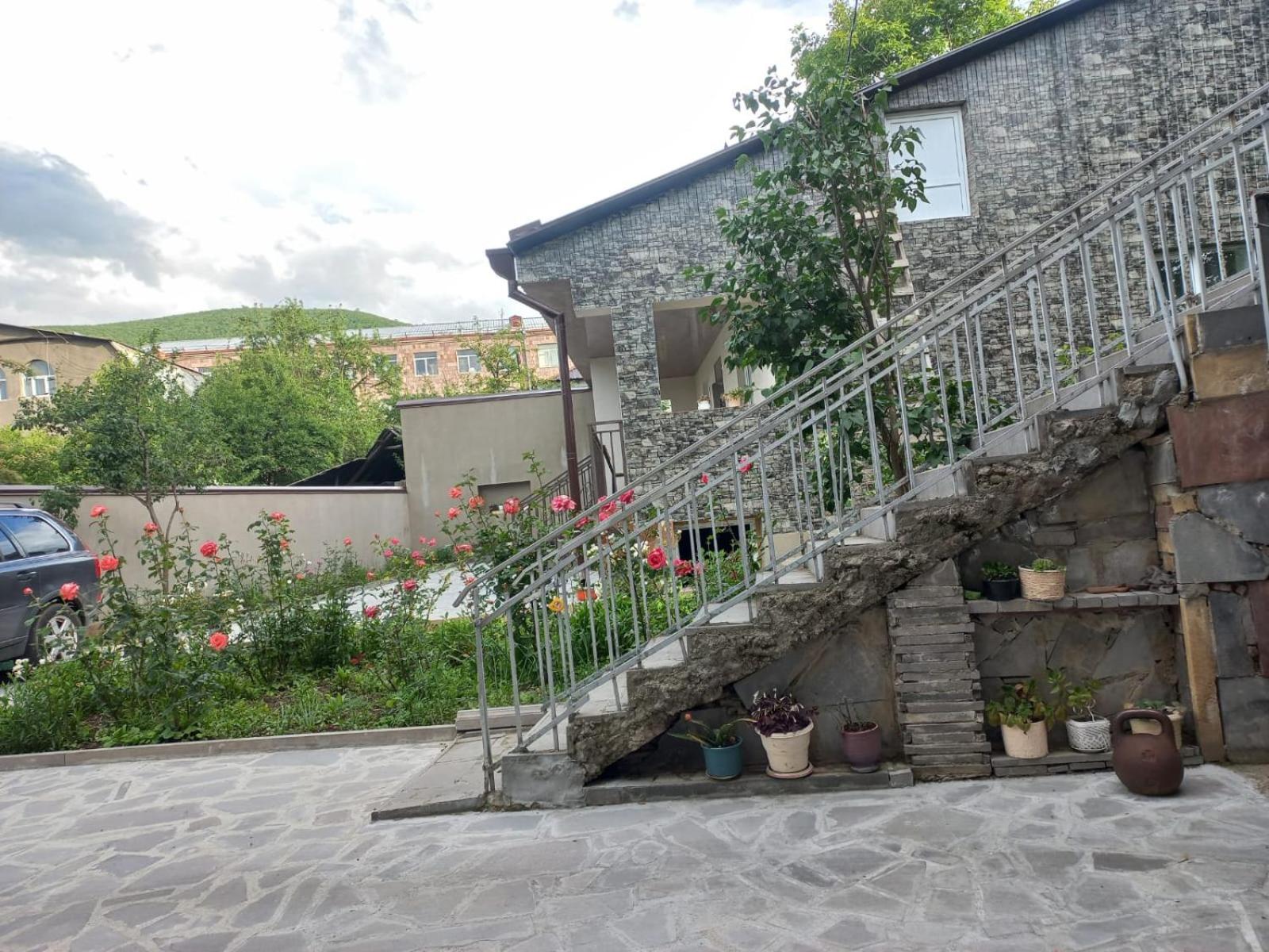 Bed and Breakfast Inexpensive House Vanadzor Esterno foto
